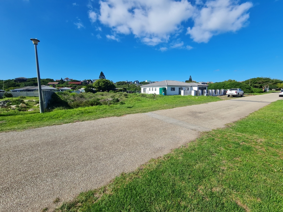 0 Bedroom Property for Sale in Paradise Beach Eastern Cape